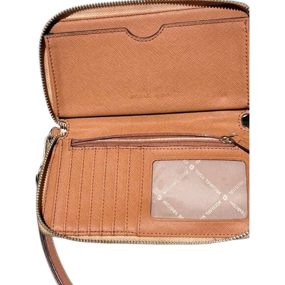 Michael Kors Flat Phone Wallet Wristlet Logo Zip Around Beige Tan Card Holder - Picture 9 of 10